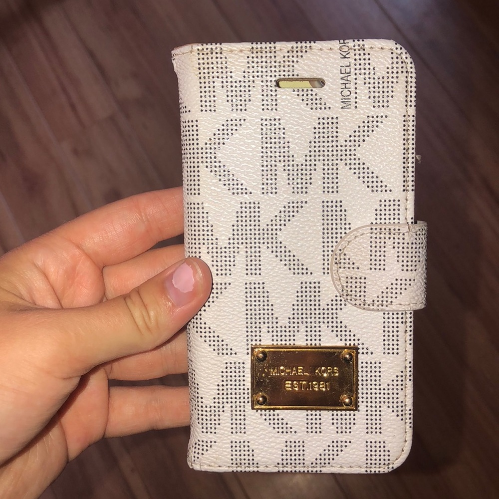 Michael Kors 6s phone wallet case